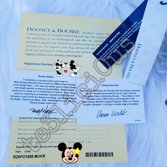 DISNEY DOONEY & BOURKE WINNIE THE POOH SATCHEL - Picture 9 of 10